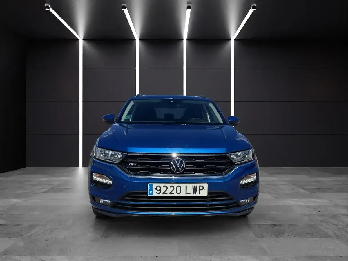 Usado VW T-Roc Advance 150 CV (110 kW) 2022 Azul metalizado SUV
