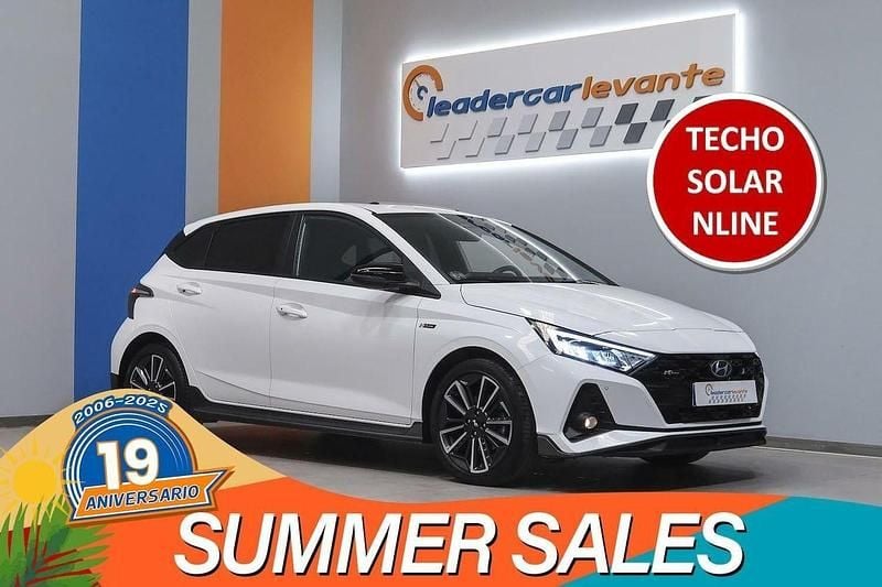 Blanco Usado 2023 Hyundai i20 N Line Berlina | 19.900 € (Precio justo) - Imagen 1/4