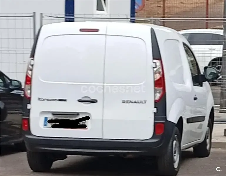 Usado Renault Kangoo 105 CV (77 kW) 2010 Blanco Monovolumen