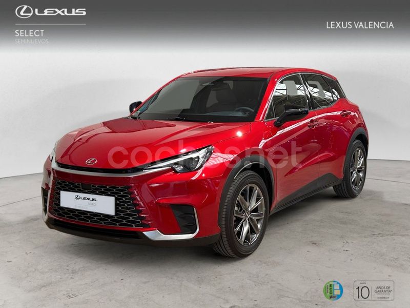 Rojo Usado 2024 Lexus LBX SUV | 33.500 € (Precio justo) - Imagen 1/4