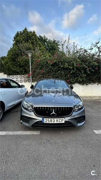 Usado Mercedes E220 194 CV (142 kW) 2017 Gris / plata Coupe