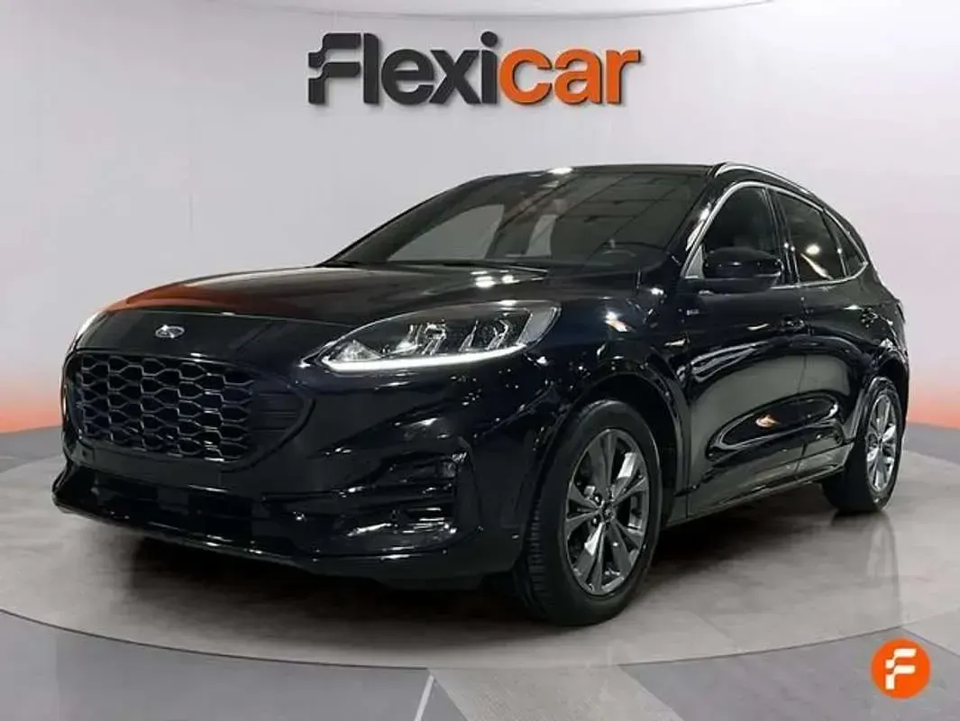 Usado Ford Kuga ST-Line 120 CV (88 kW) 2022 Negro SUV
