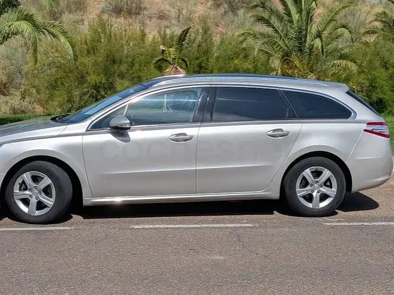 Usado Peugeot 508 SW Allure 163 CV (119 kW) 2011 Beige Familiar