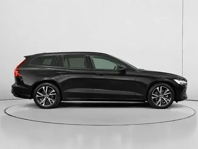 Usado Volvo V60 Plus 197 CV (144 kW) 2022 Negro Familiar