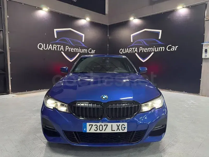 Käytetty BMW 318 M Sport 150 HP (110 kW) 2022 Sininen Sedan