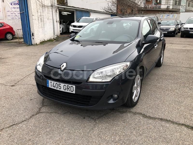Negro Usado 2009 Renault Mégane Expression Berlina | 4200 € (Precio justo) - Imagen 1/4