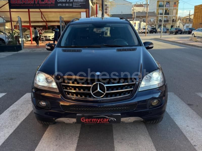 Usado Mercedes ML320 224 CV (164 kW) 2007 Azul SUV
