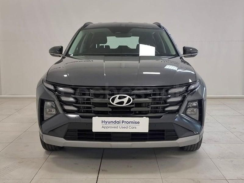 Usado Hyundai Tucson 160 CV (117 kW) 2025 Gris / plata SUV