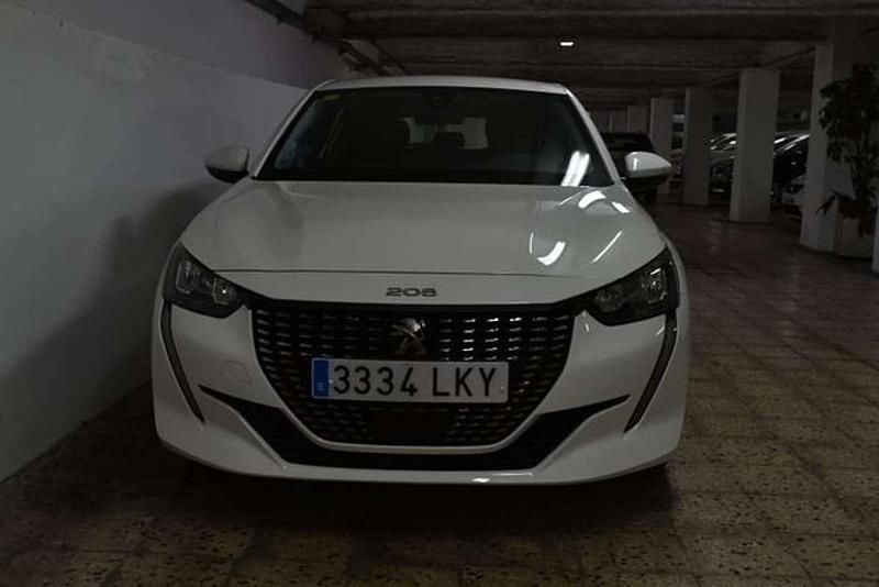 Usado Peugeot 208 Active 101 CV (74 kW) 2020 Blanco Utilitario