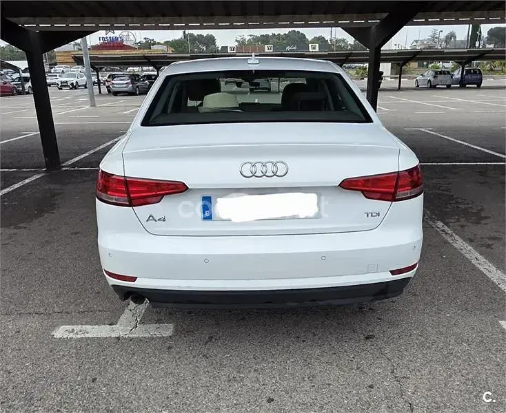 Begagnad Audi A4 150 HK (110 kW) 2016 Vit Kombi