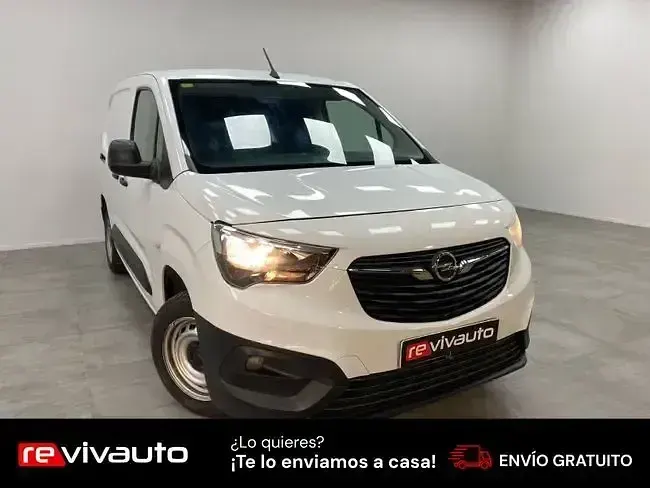 Usado Opel Combo 101 CV (74 kW) 2021 Blanco Monovolumen