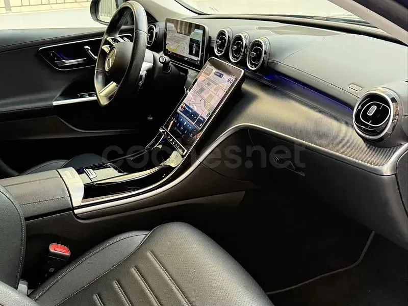 Usado Mercedes C200 AMG 204 CV (150 kW) 2024 Gris / plata Familiar