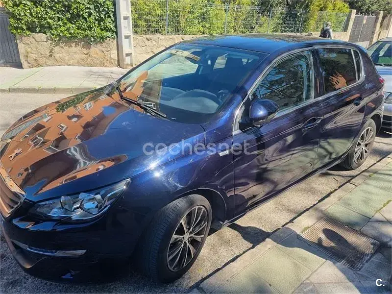 Usado Peugeot 308 Style 110 CV (80 kW) 2015 Azul Berlina