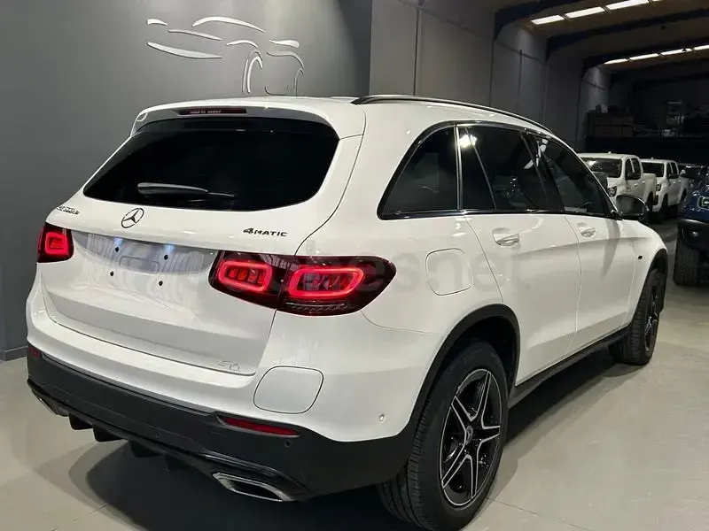 Usado Mercedes GLC300de 306 CV (225 kW) 2021 Blanco SUV