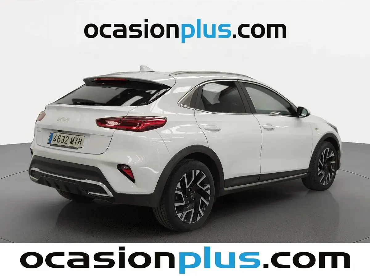 Usado Kia XCeed 101 CV (74 kW) 2025 Blanco SUV