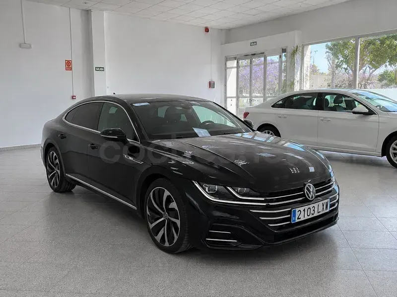 Usado VW Arteon R-line 150 CV (110 kW) 2022 Negro Berlina