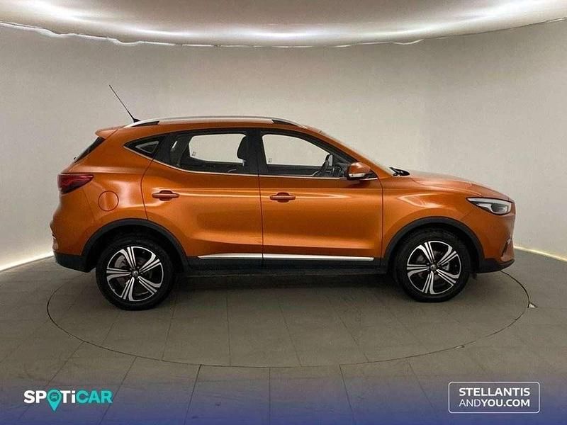 Usado MG MG3 Comfort 116 CV (85 kW) 2025 Naranja Utilitario