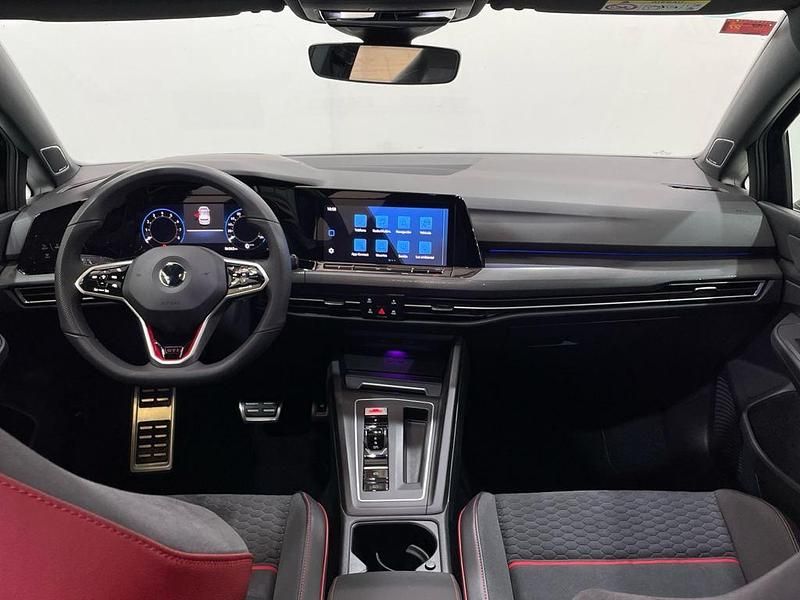 Usado VW Golf VII GTI Clubsport 301 CV (221 kW) 2021 Negro Utilitario