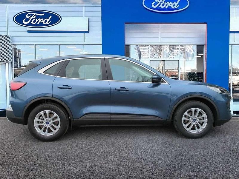 Usado Ford Kuga Titanium 120 CV (88 kW) 2020 SUV