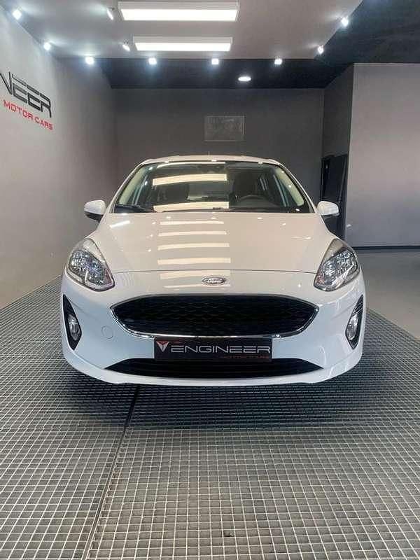 Usado Ford Fiesta Trend 75 CV (55 kW) 2020 Blanco Utilitario