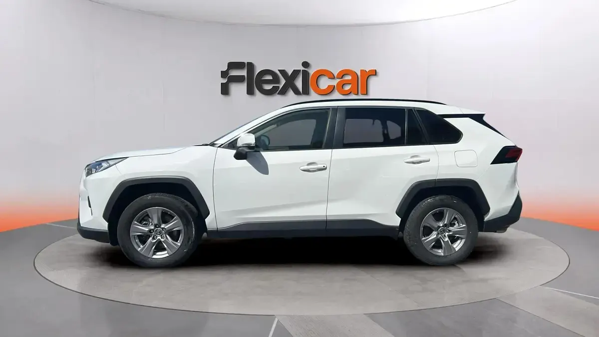 Usado Toyota RAV4 Hybrid Advance 218 CV (160 kW) 2022 Blanco SUV