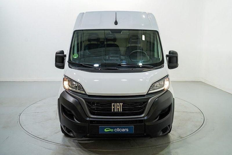 Usado Fiat Ducato 140 CV (102 kW) 2023 Blanco Van