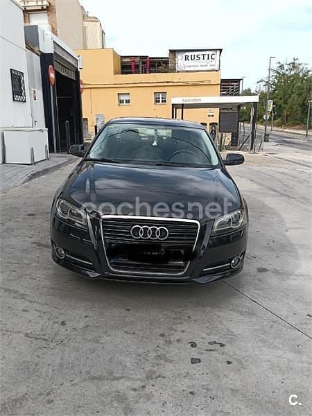 Usado Audi A3 Ambition 105 CV (77 kW) 2012 Negro Berlina