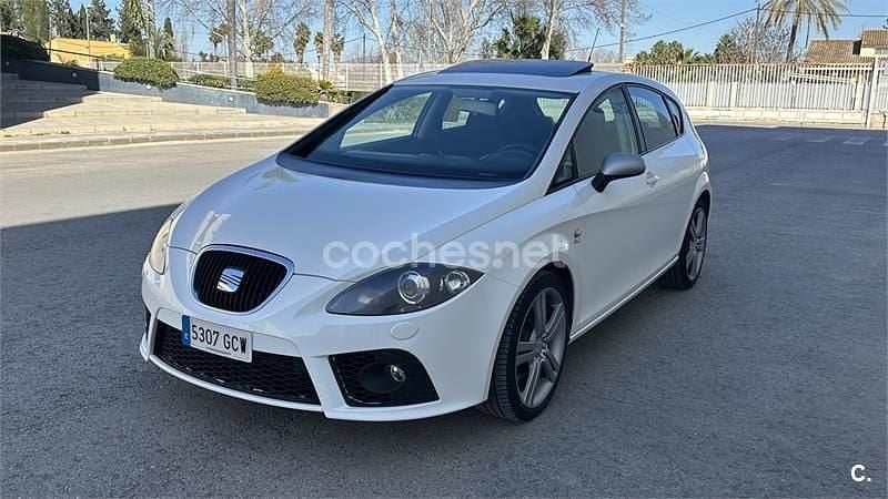 Usado Seat Leon FR 170 CV (125 kW) 2008 Blanco Utilitario