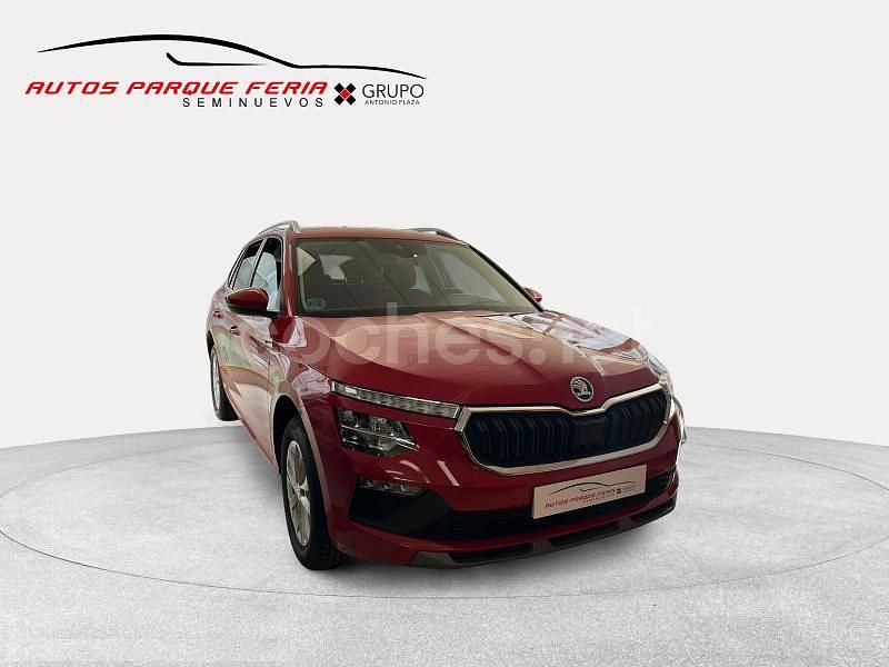 Rojo Usado 2024 Skoda Kamiq Selection SUV | 20.990 € (Precio justo) - Imagen 1/4