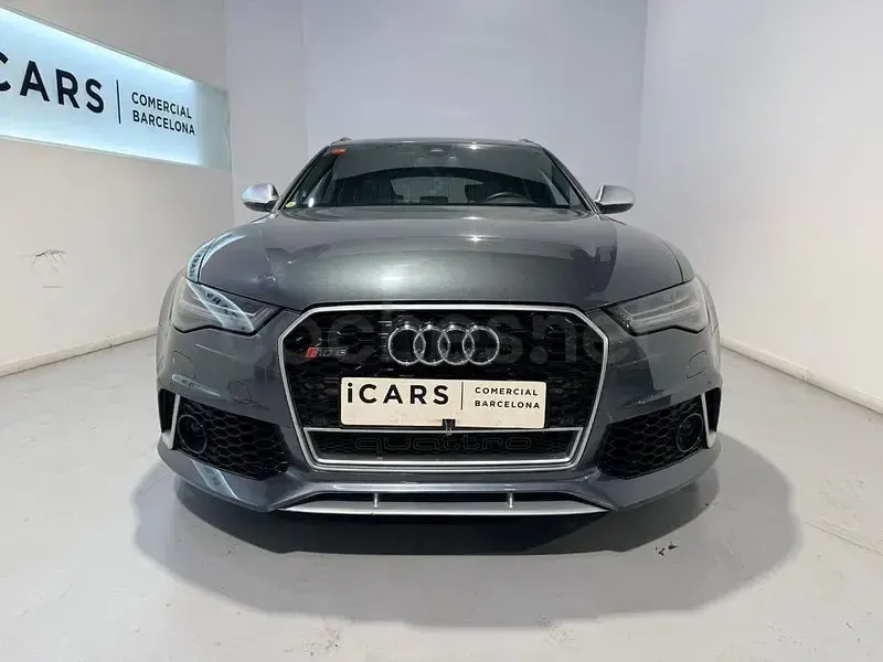 Usado Audi RS6 Performance 605 CV (444 kW) 2017 Gris / plata Familiar