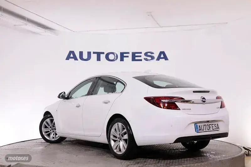Usado Opel Insignia Excellence 136 CV (100 kW) 2016 Blanco Berlina