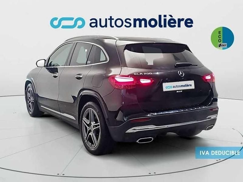 Usado Mercedes GLA200 163 CV (119 kW) 2025 Negro SUV