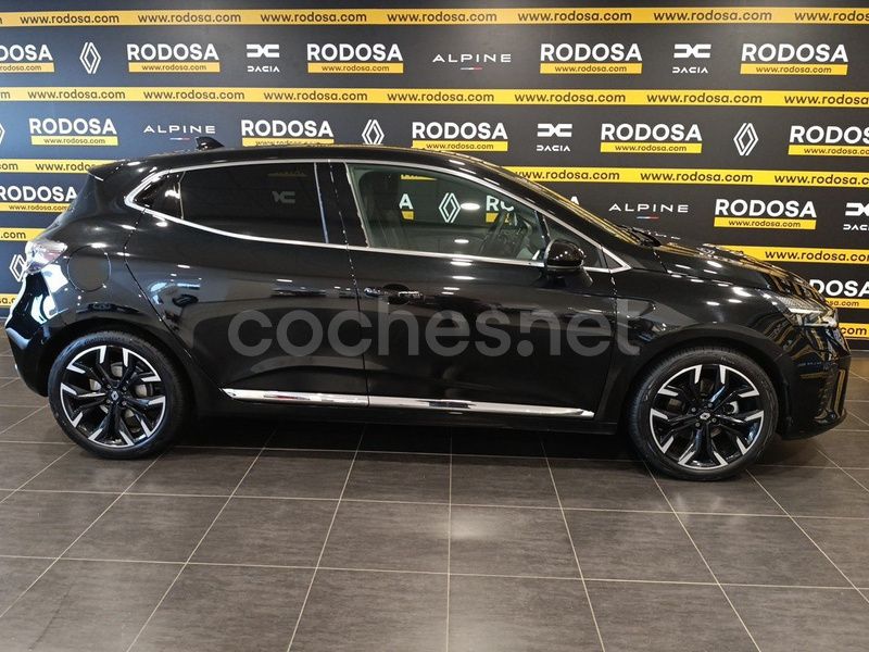 Usado Renault Clio V Techno 143 CV (105 kW) 2024 Negro Berlina