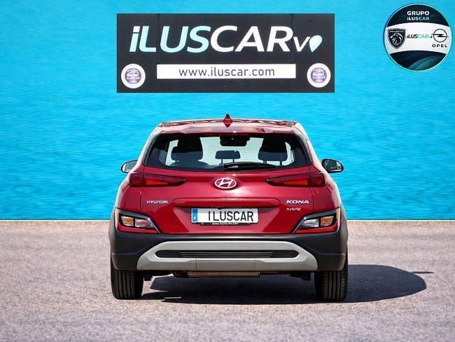 Usado Hyundai Kona 141 CV (103 kW) 2021 Pulse red (perlado) SUV