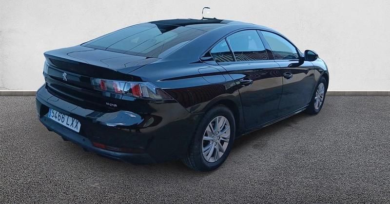 Usado Peugeot 508 Active 130 CV (95 kW) 2022