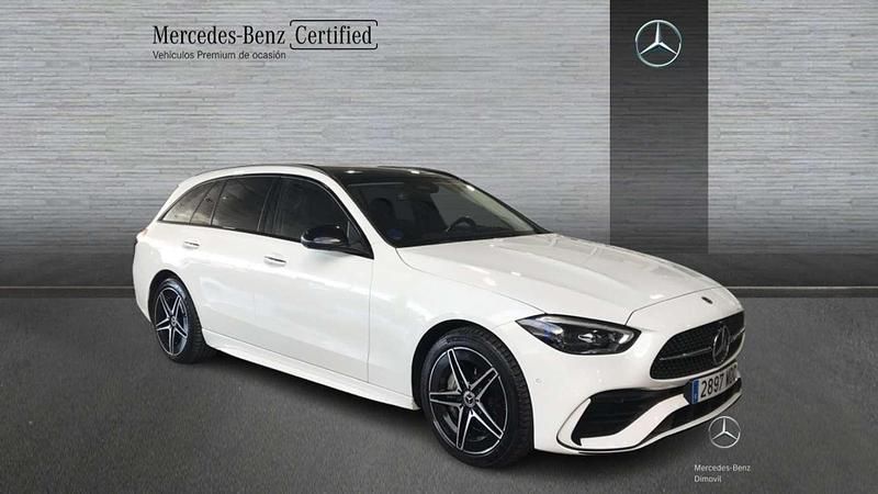 Usado Mercedes C300 AMG line 204 CV (150 kW) 2022 Blanco Familiar