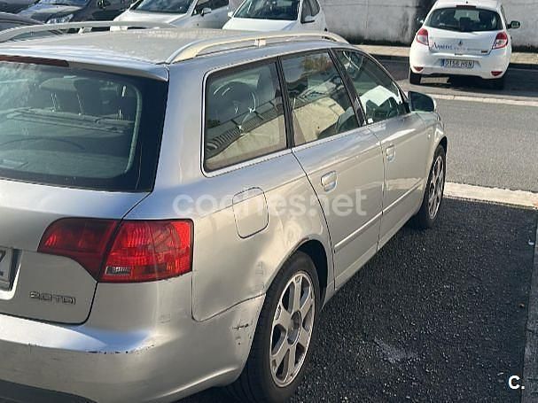 Usado Audi A4 140 CV (102 kW) 2007 Gris / plata Familiar