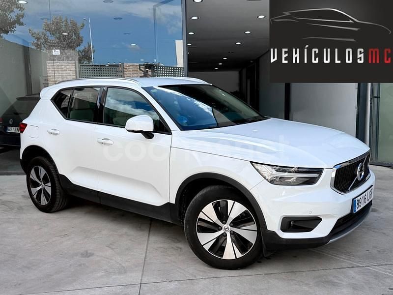 Blanco Usado 2020 Volvo XC40 Business Edition SUV | 24.500 € (Precio justo) - Imagen 1/4