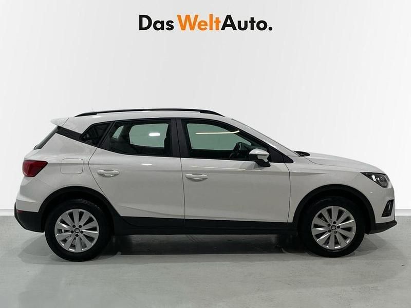 Usado Seat Arona Ecomotive 115 CV (84 kW) 2020 Blanco SUV