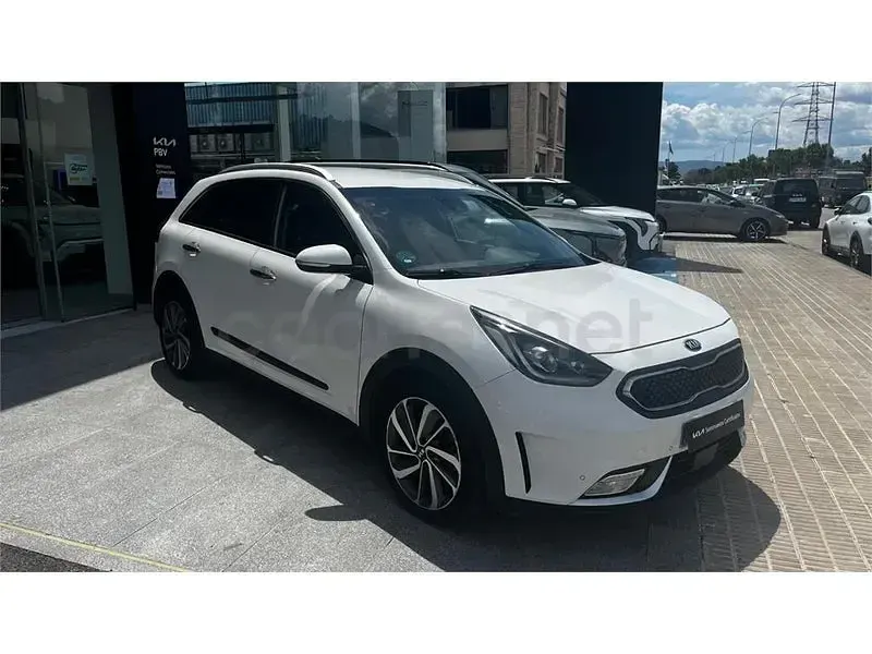 Usado Kia Niro 141 CV (103 kW) 2019 Blanco SUV