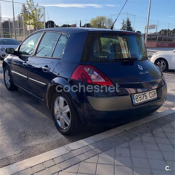 Usado Renault Mégane II Privilege 120 CV (88 kW) 2003 Azul Berlina