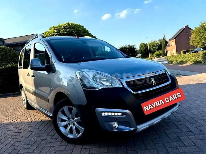 Gris / plata Usado 2016 Peugeot Partner Tepee Outdoor Monovolumen | 12.900 € (Precio justo) - Imagen 1/4