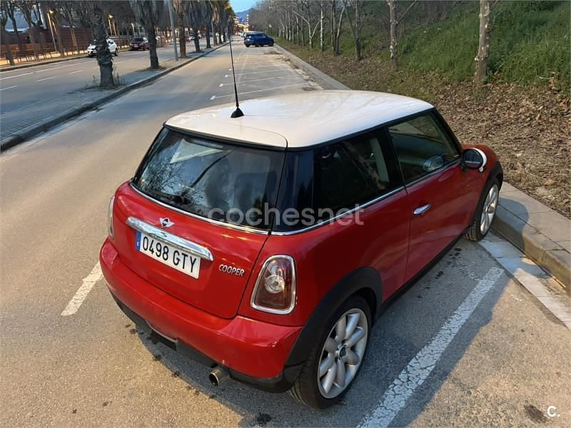 Usado Mini Cooper 120 CV (88 kW) 2010 Rojo Utilitario