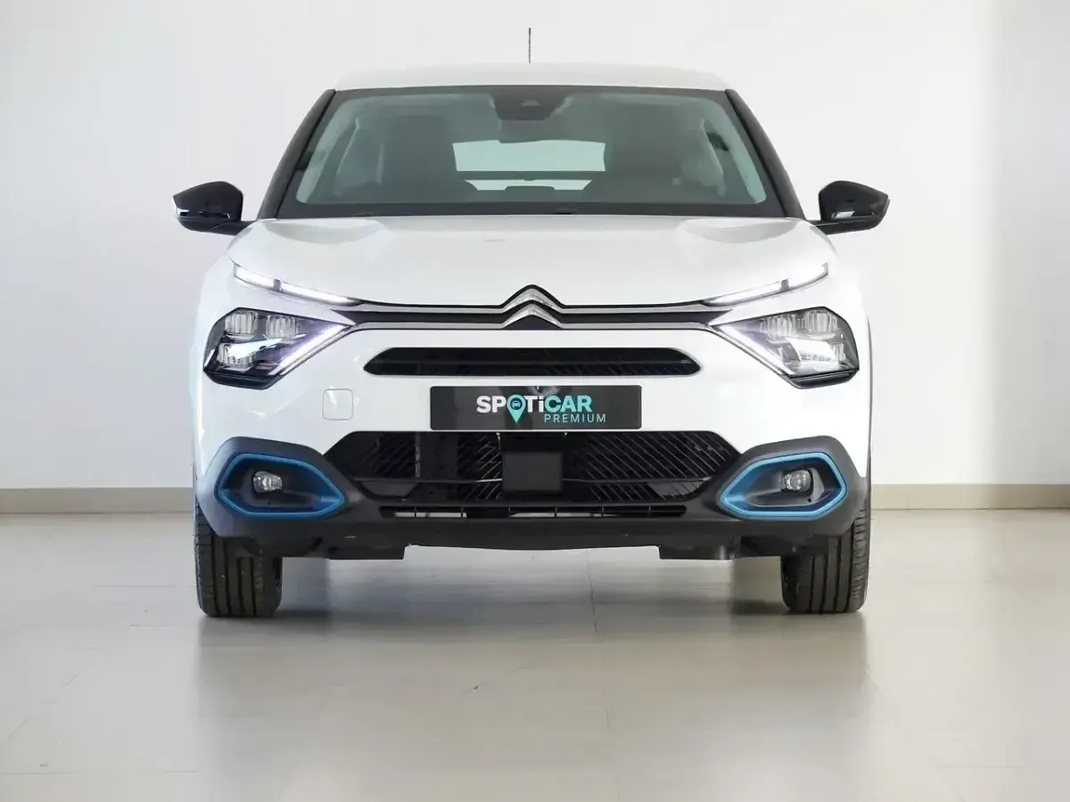 Usado Citroën e-C4 Feel 100 kW (136 HP) 2022 Branco Citadino