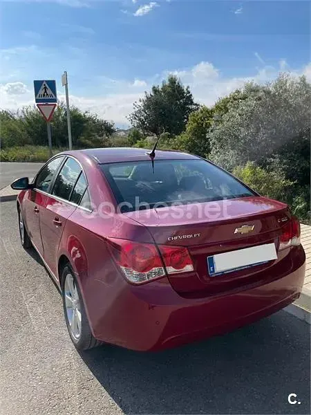 Usado Chevrolet Cruze LTZ 163 CV (119 kW) 2012 Rojo Berlina