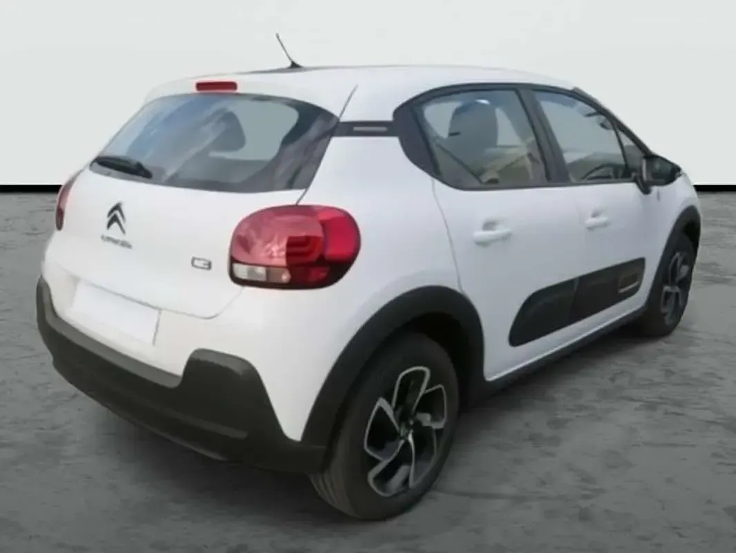 Usado Citroën C3 PureTech 82 CV (60 kW) 2023 Blanco Utilitario