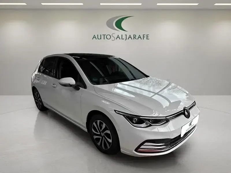 Usado VW Golf VIII Style 150 CV (110 kW) 2022 Blanco Berlina