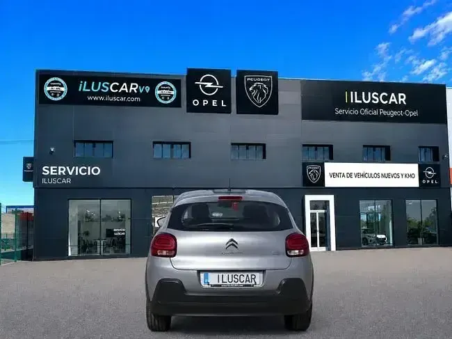 Usado Citroën C3 PureTech 84 CV (61 kW) 2023 Gris metalizado Utilitario