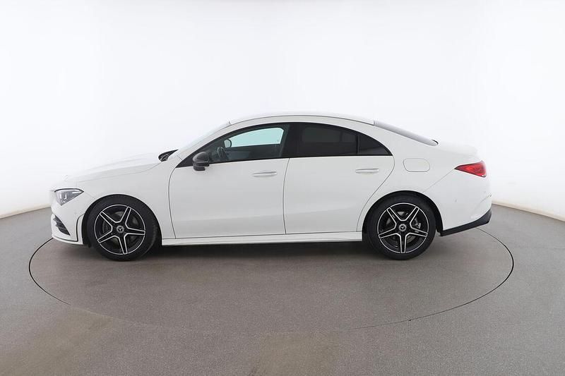 Usado Mercedes CLA200 AMG line 163 CV (119 kW) 2020 Blanco Berlina