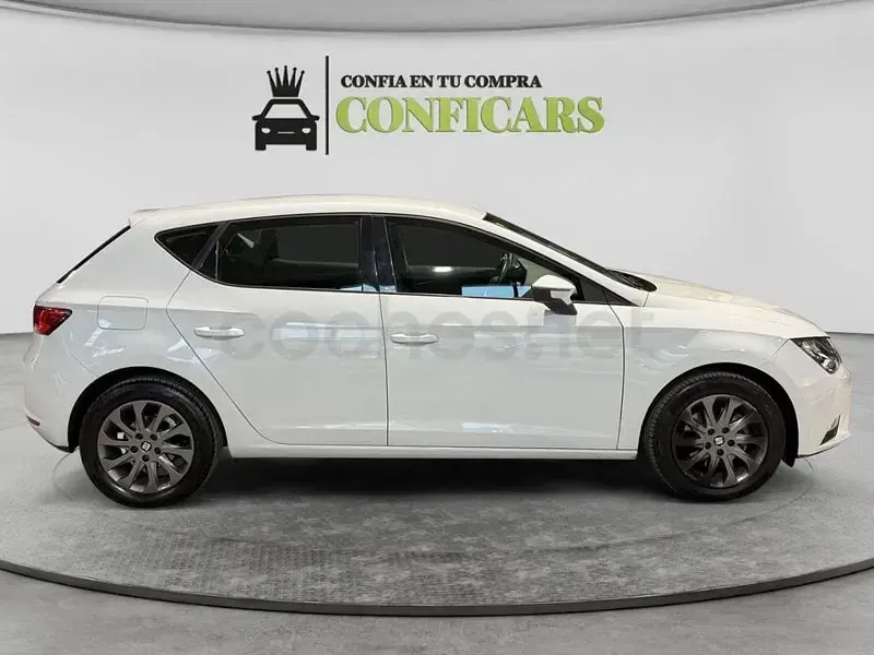 Usado Seat Leon I-Tech 110 CV (80 kW) 2014 Blanco Berlina